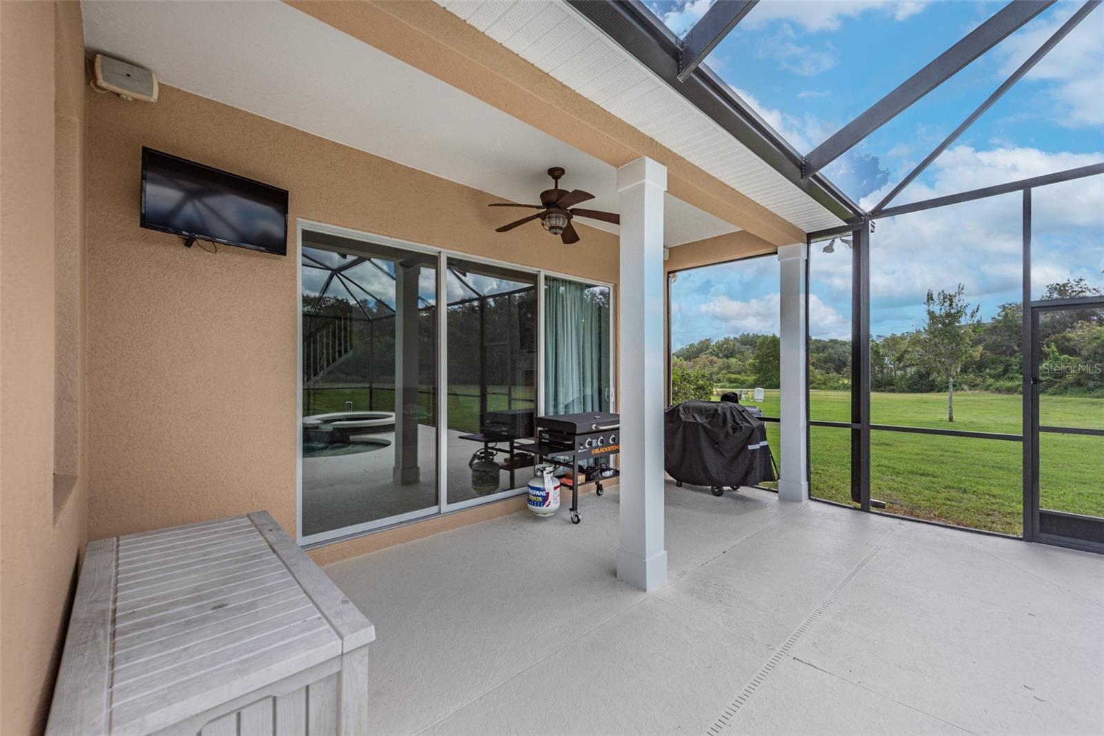 Image 46 of 60 For 8703 Alafia Hills Drive