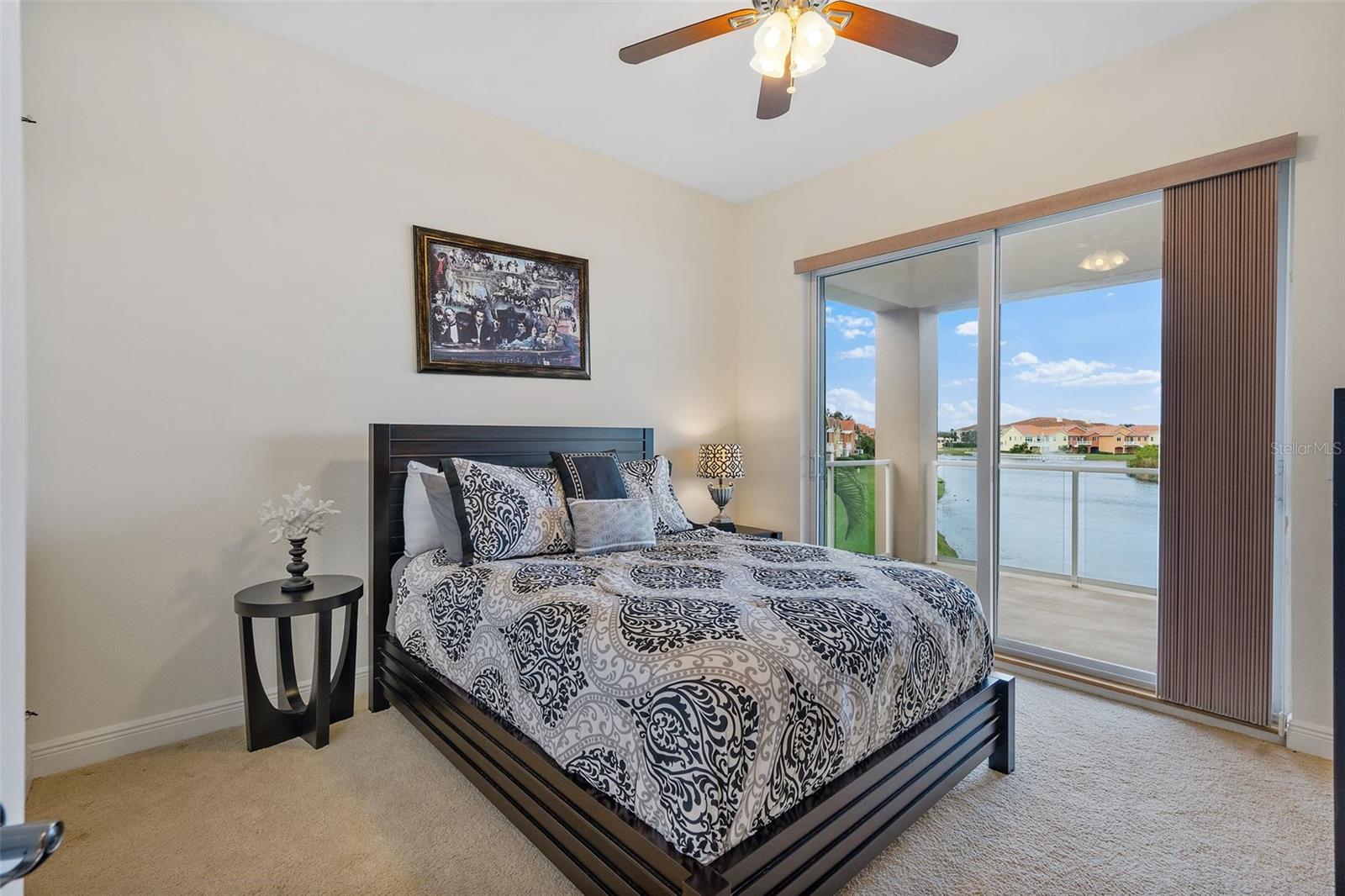 Image 44 of 63 For 43 Bayview Court S #a