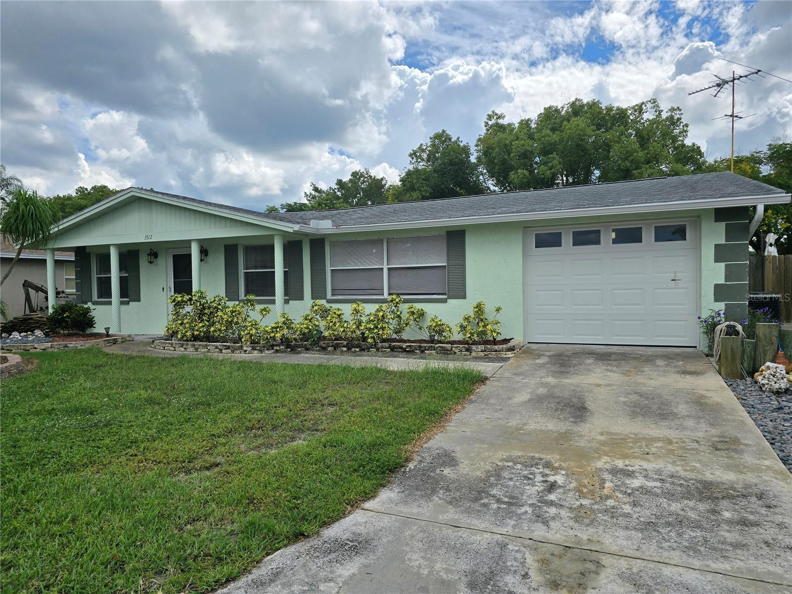 Details for 3512 Hoover Drive, HOLIDAY, FL 34691