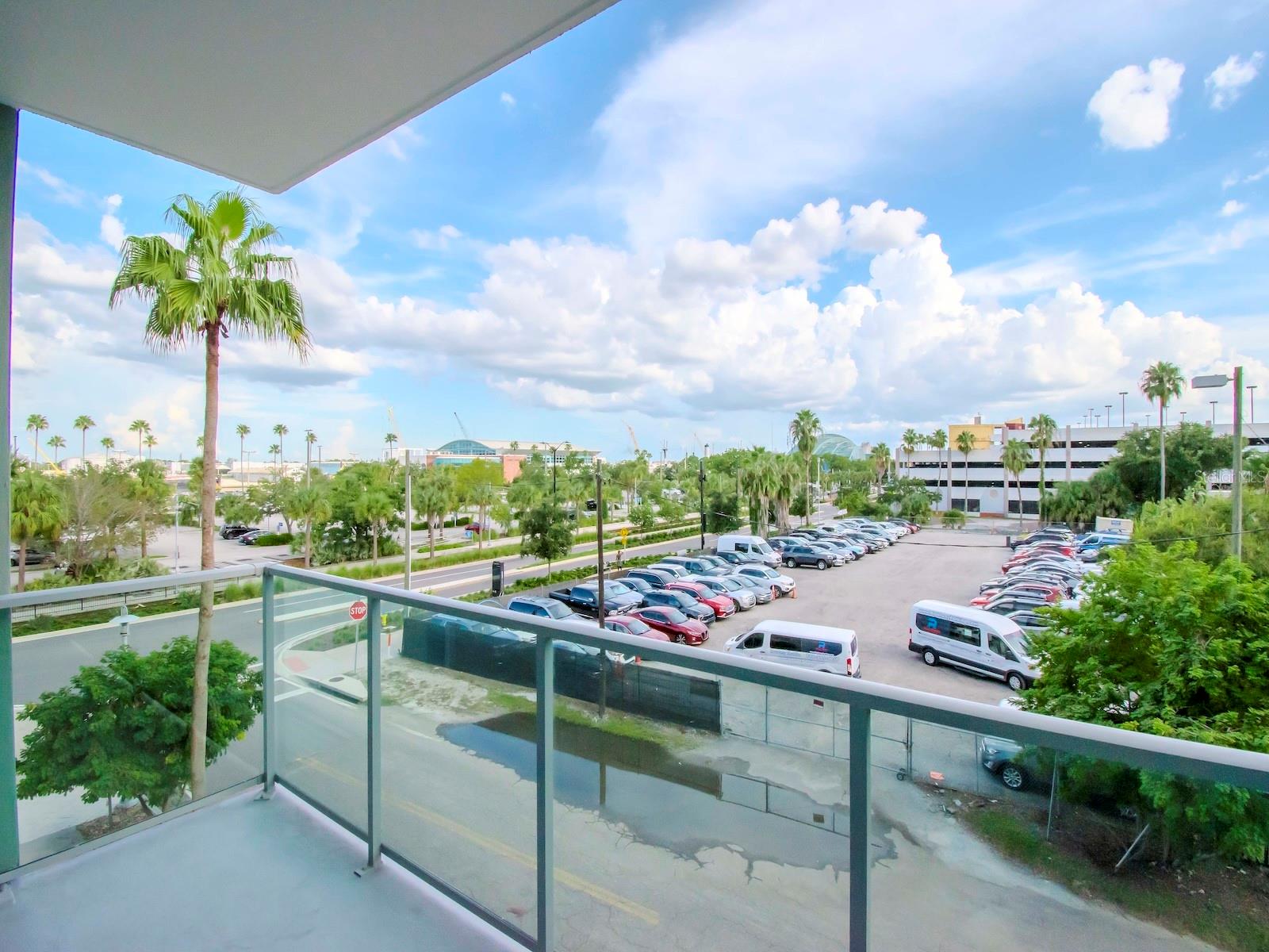 Listing photo id 27 for 912 Channelside Drive 2311