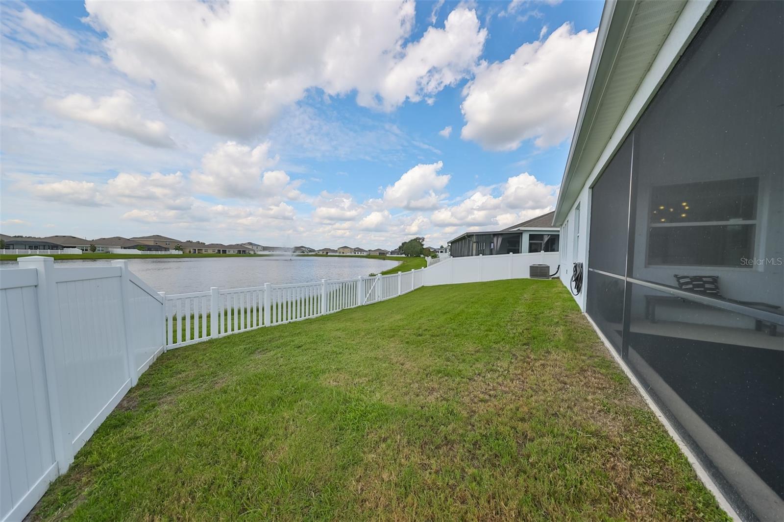 Listing photo id 47 for 11932 Brighton Knoll Loop