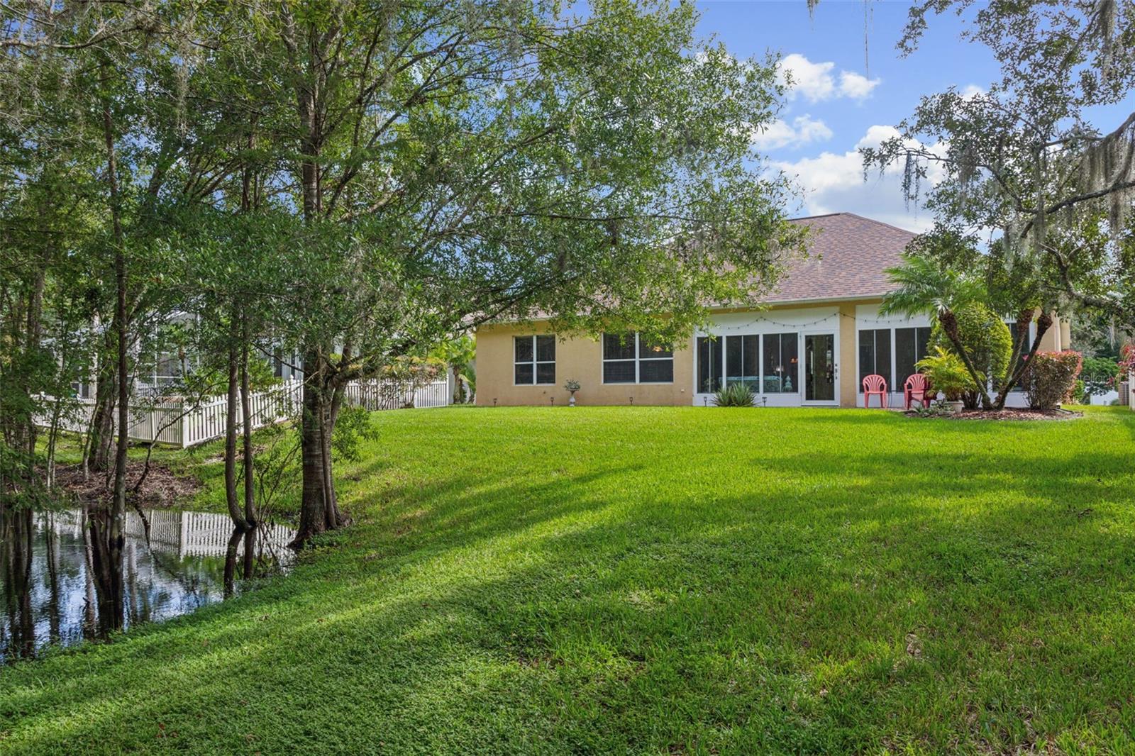 Listing photo id 23 for 27127 Fordham Drive