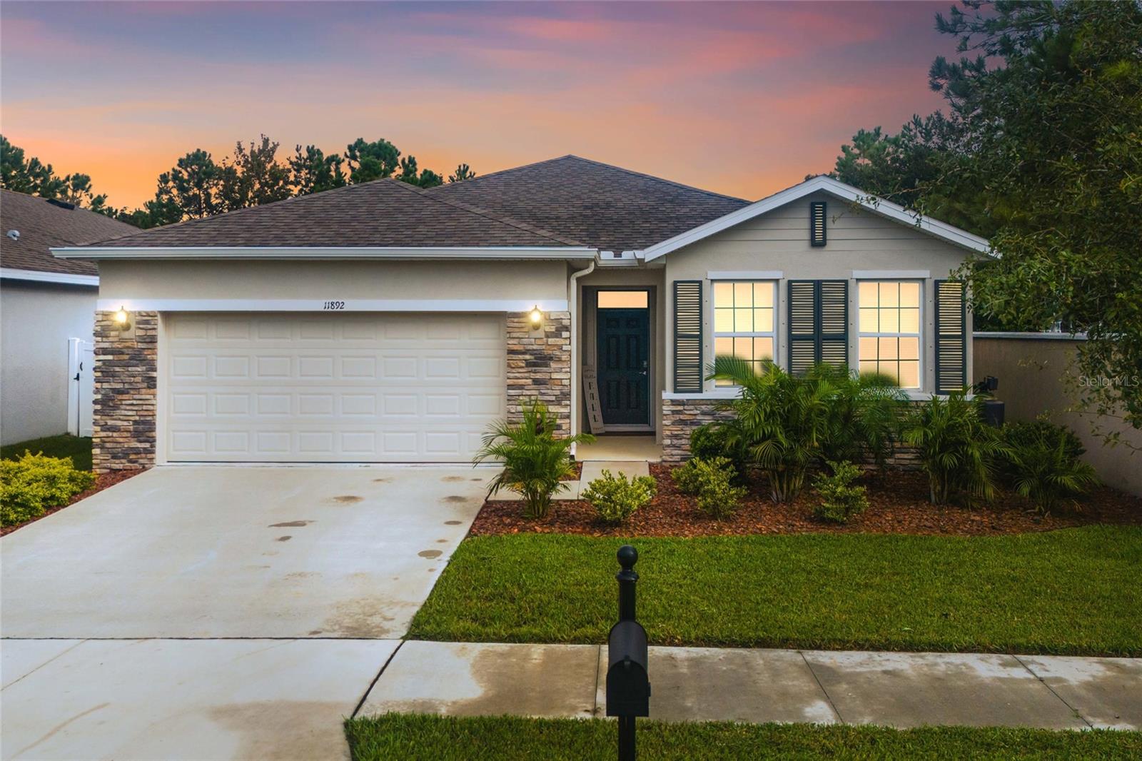 Details for 11892 Frost Aster Drive, RIVERVIEW, FL 33579