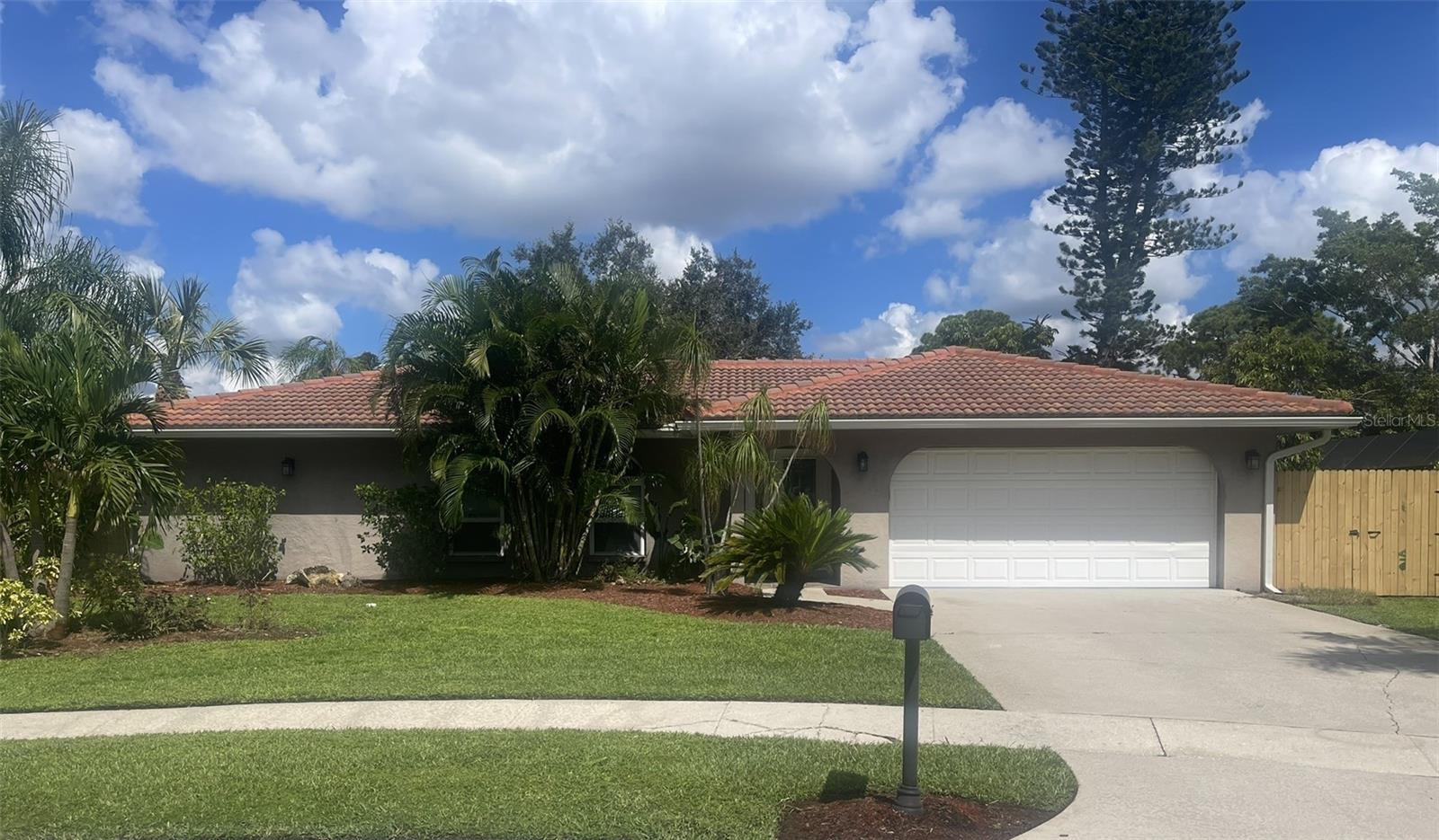 Details for 2851 Hardee Drive, SARASOTA, FL 34231