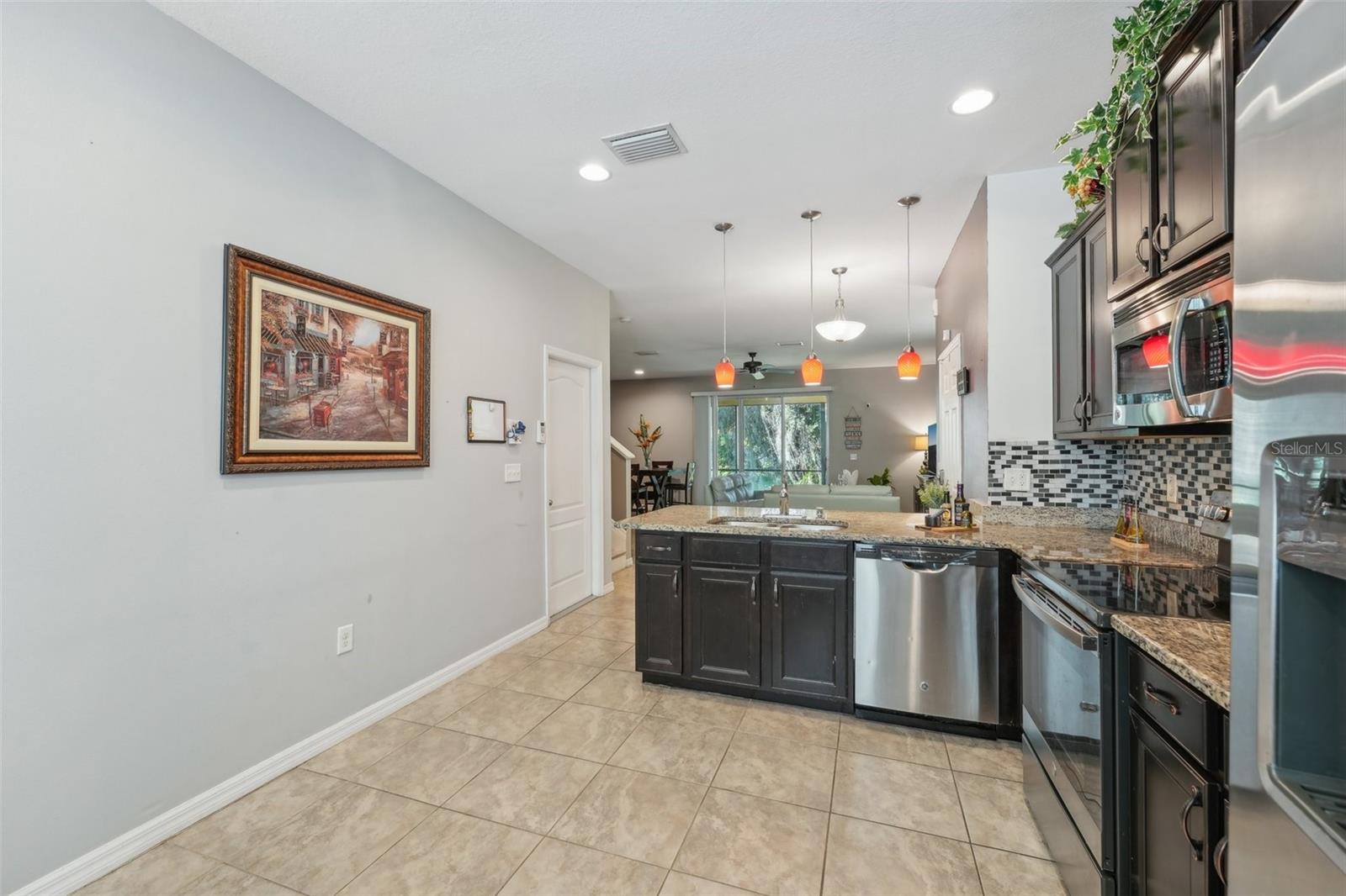 Listing photo id 25 for 13926 Snapper Fin Lane