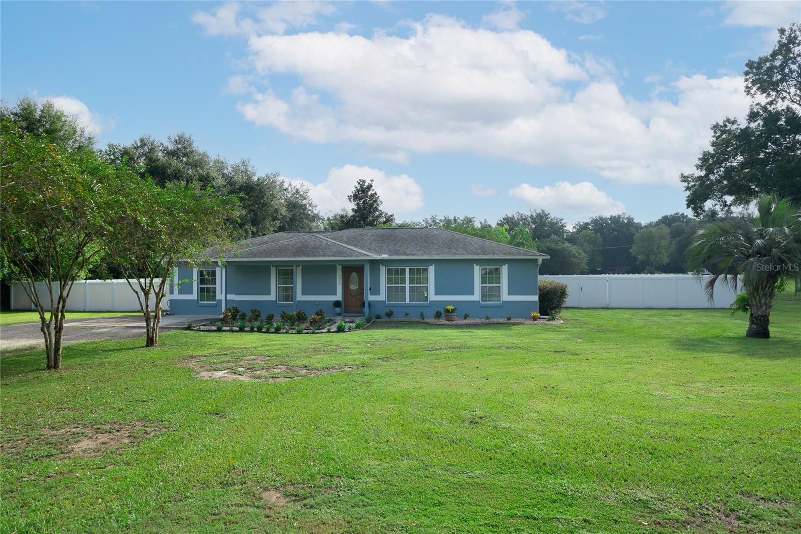 Listing photo id 41 for 9828 Yawn Road