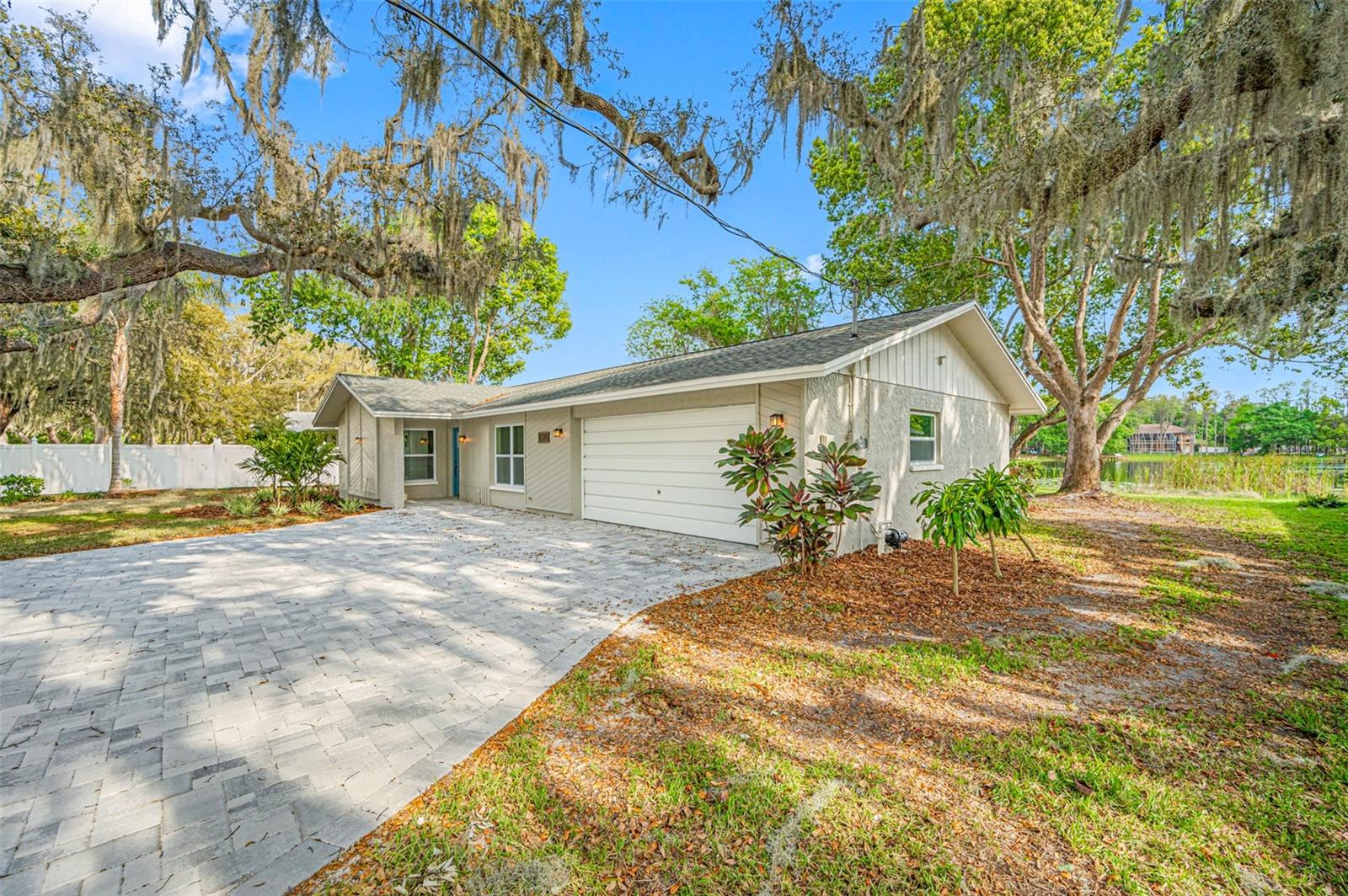 Image 67 of 89 For 10502 Tarpon Springs Rd