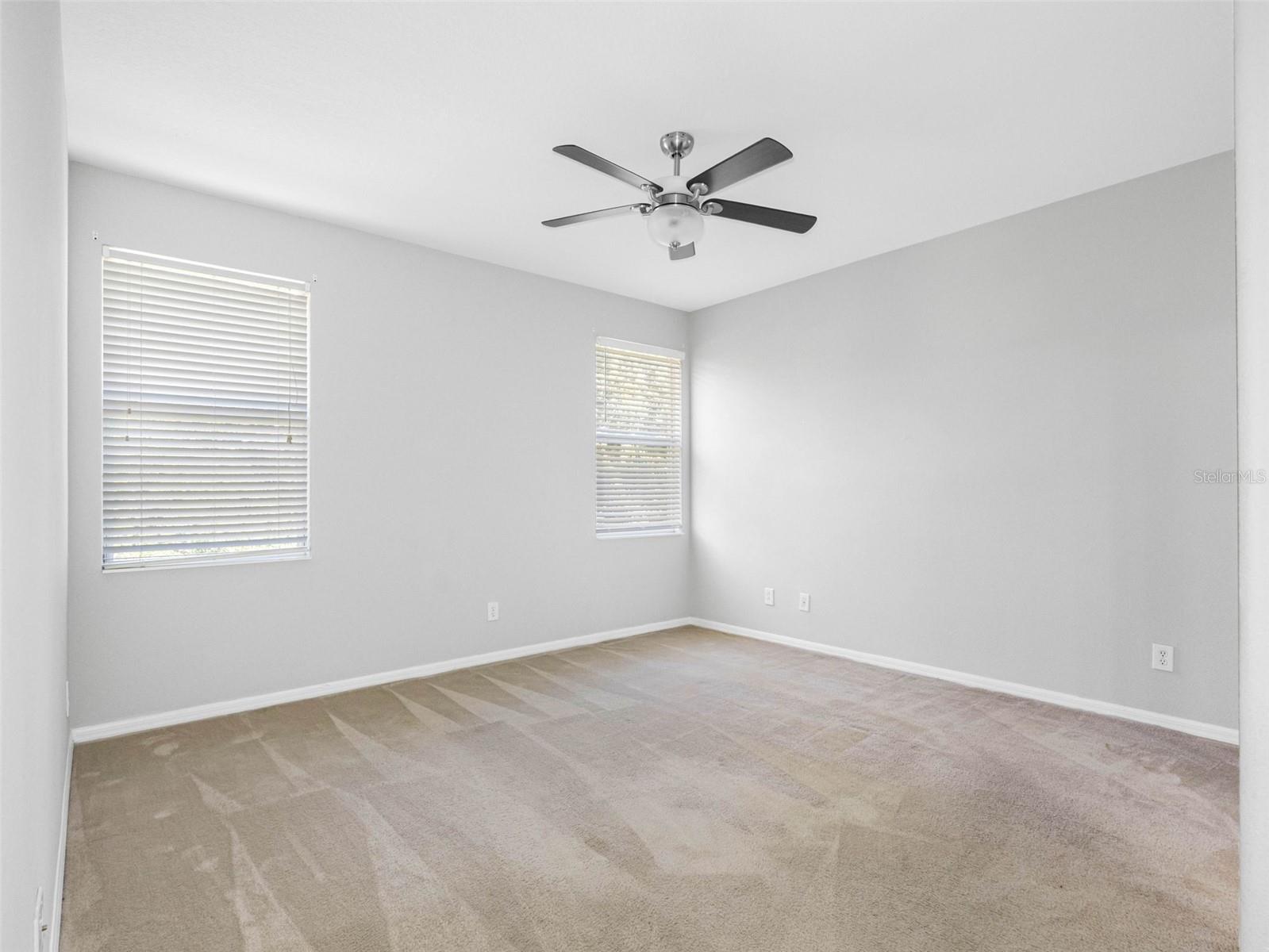 Listing photo id 25 for 12820 Belvedere Song Way