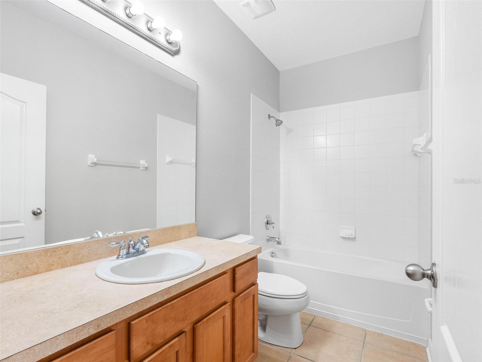 Listing photo id 27 for 12820 Belvedere Song Way