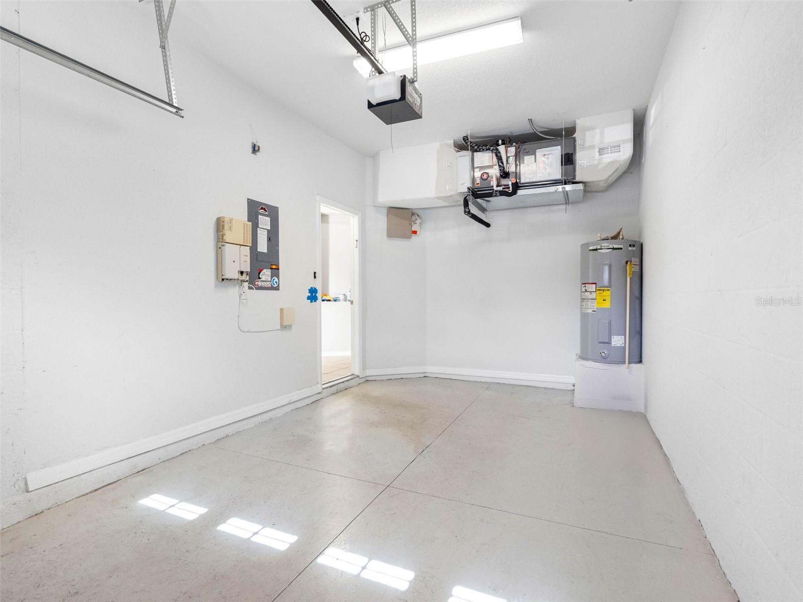 Listing photo id 34 for 12820 Belvedere Song Way