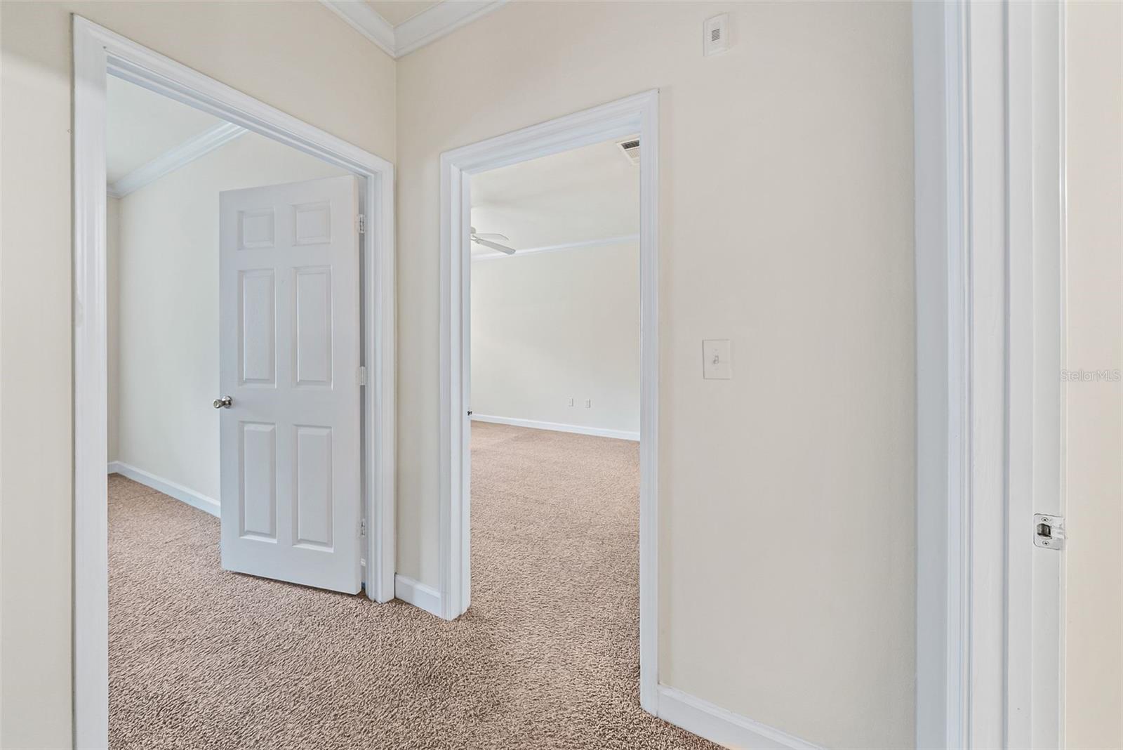 Image 12 of 29 For 18129 Sterling Gate Circle 18129