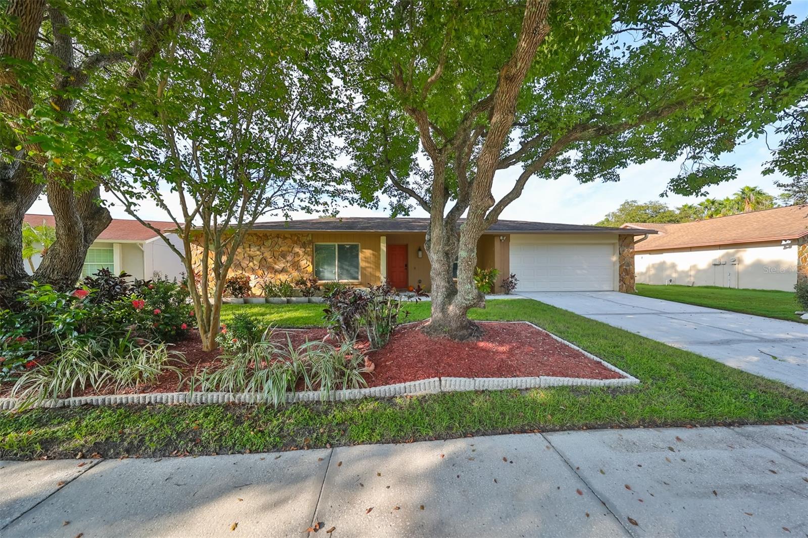 Details for 16103 Pebblebrook Drive, TAMPA, FL 33624