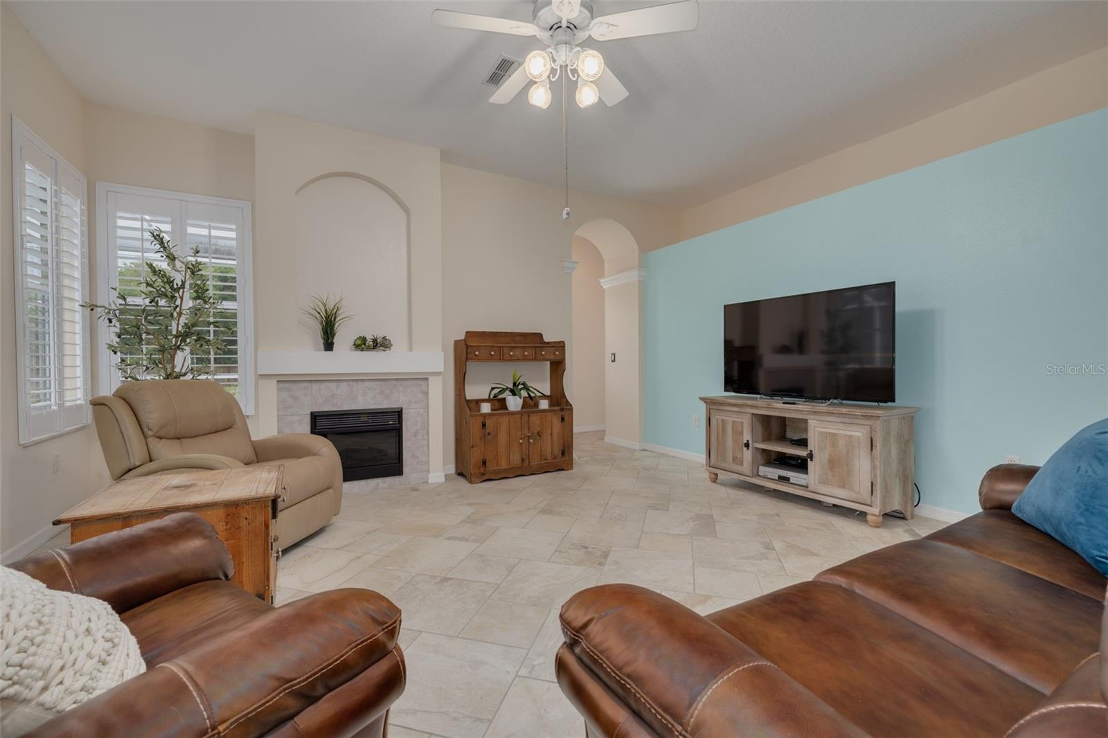 Listing photo id 11 for 10152 Worthy Lamb Way