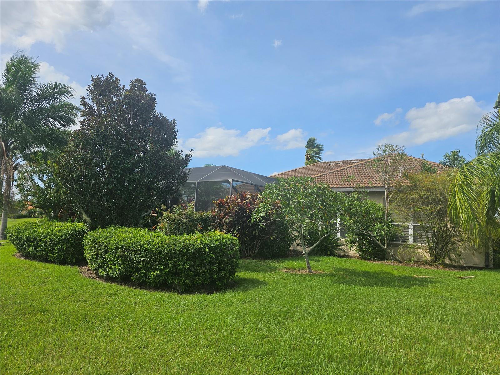 Image 8 of 50 For 738 Volterra Boulevard