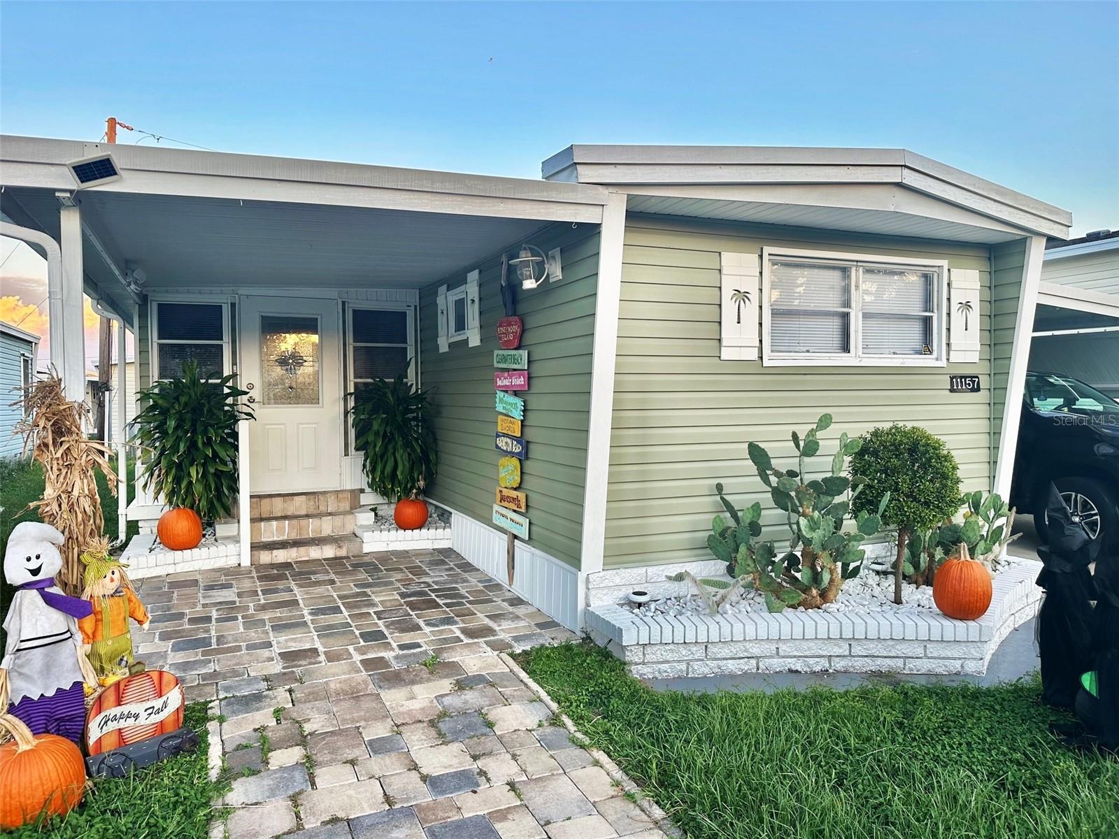 Details for 11157 102nd Way 213, LARGO, FL 33773