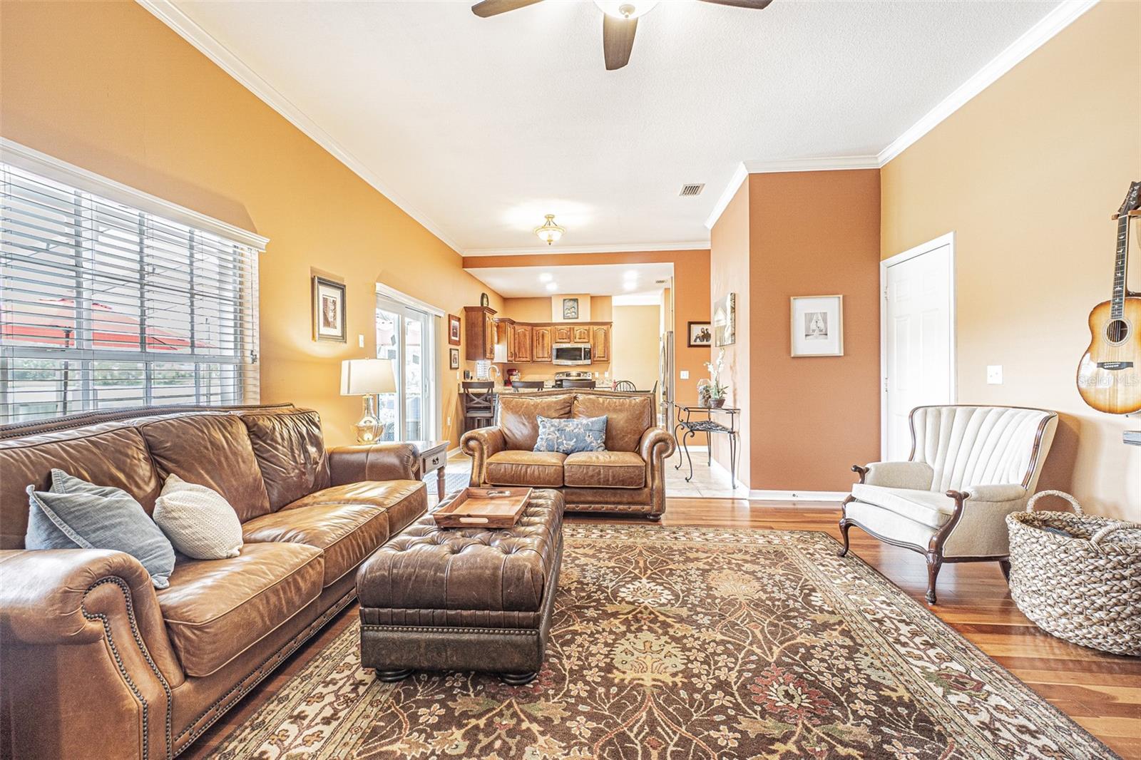 Listing photo id 13 for 8817 Stillwaters Landing Drive