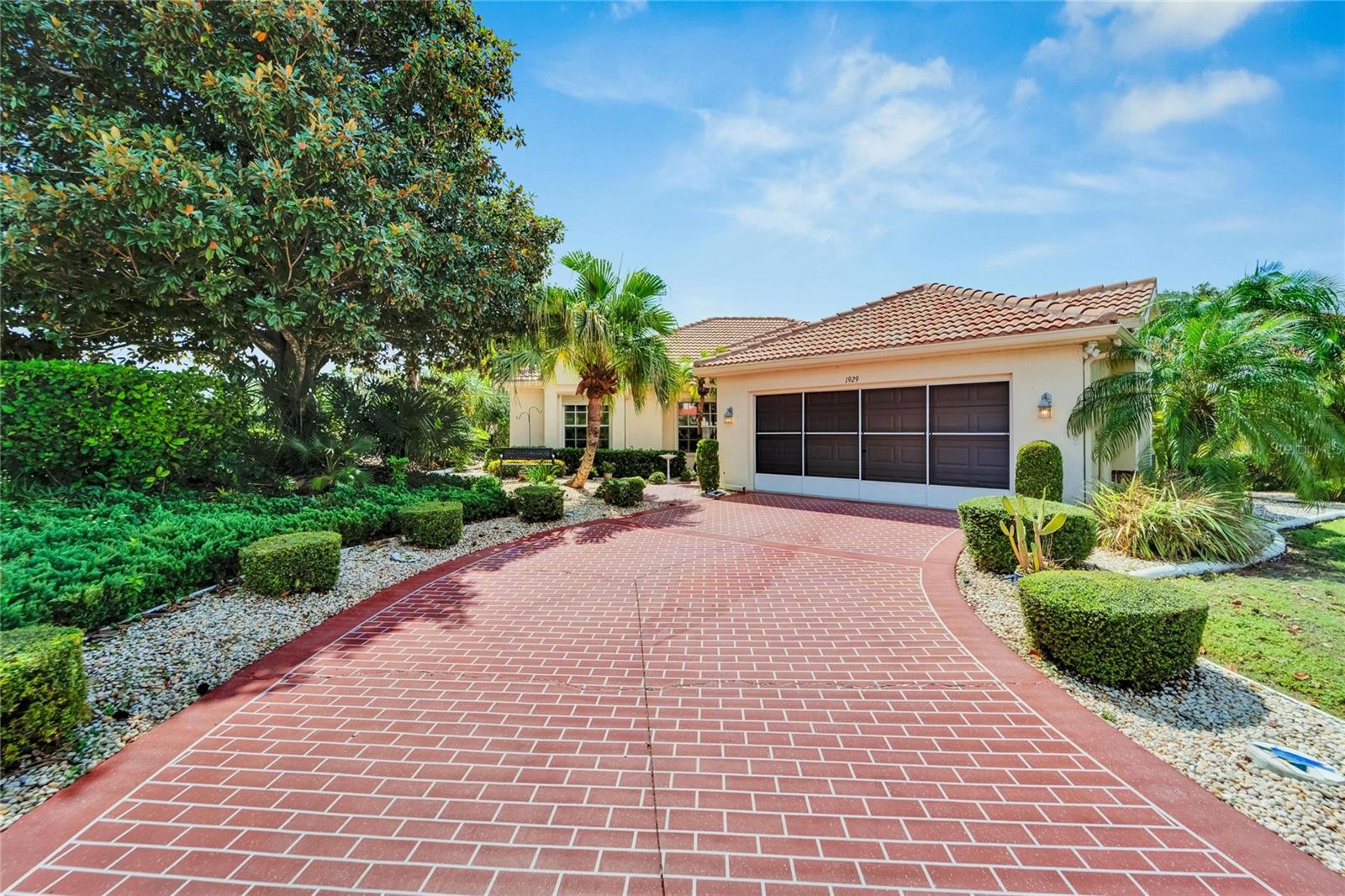 Details for 1929 Pebble Beach Boulevard Na, SUN CITY CENTER, FL 33573