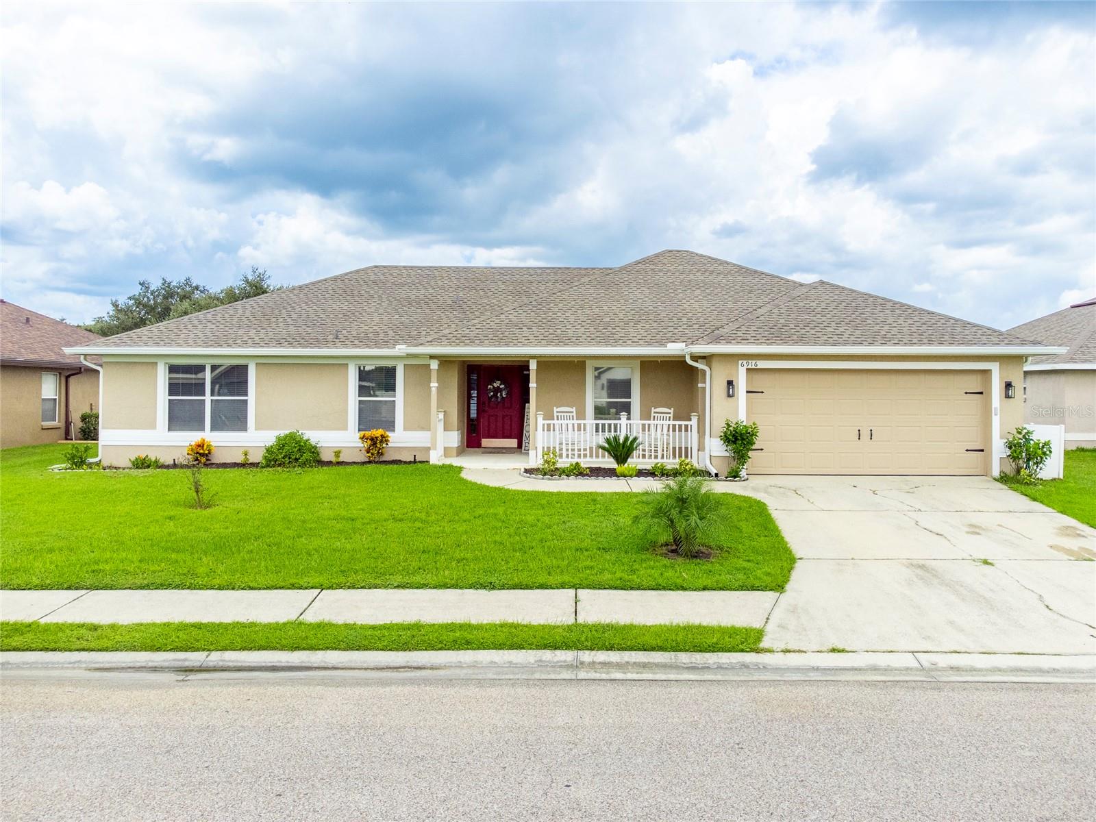 Details for 6916 Bently Drive, LAKELAND, FL 33809