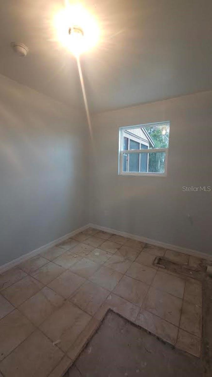 Listing photo id 29 for 21335 Coakley Lane Loft