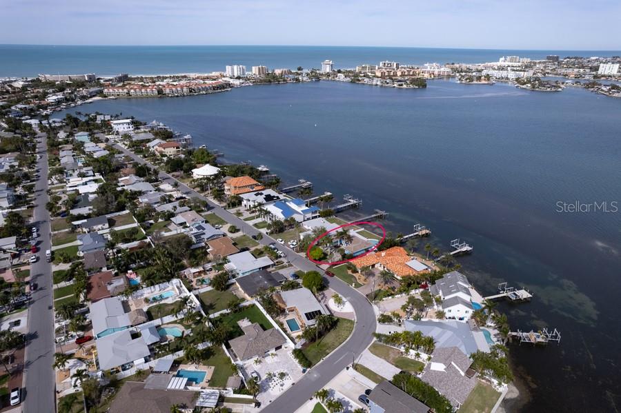 Listing photo id 0 for 1014 Boca Ciega Isle Drive