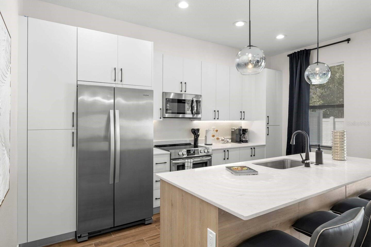 Image 10 of 30 For 4339 Villa Alina Court