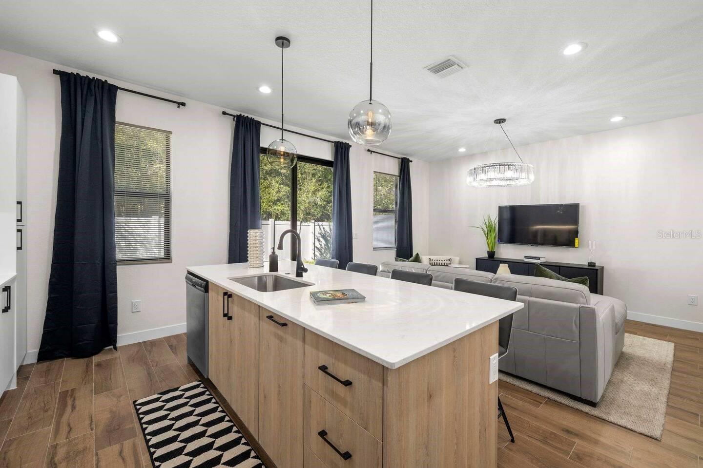 Image 13 of 30 For 4339 Villa Alina Court