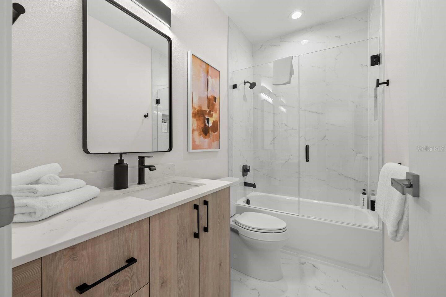 Image 22 of 30 For 4339 Villa Alina Court