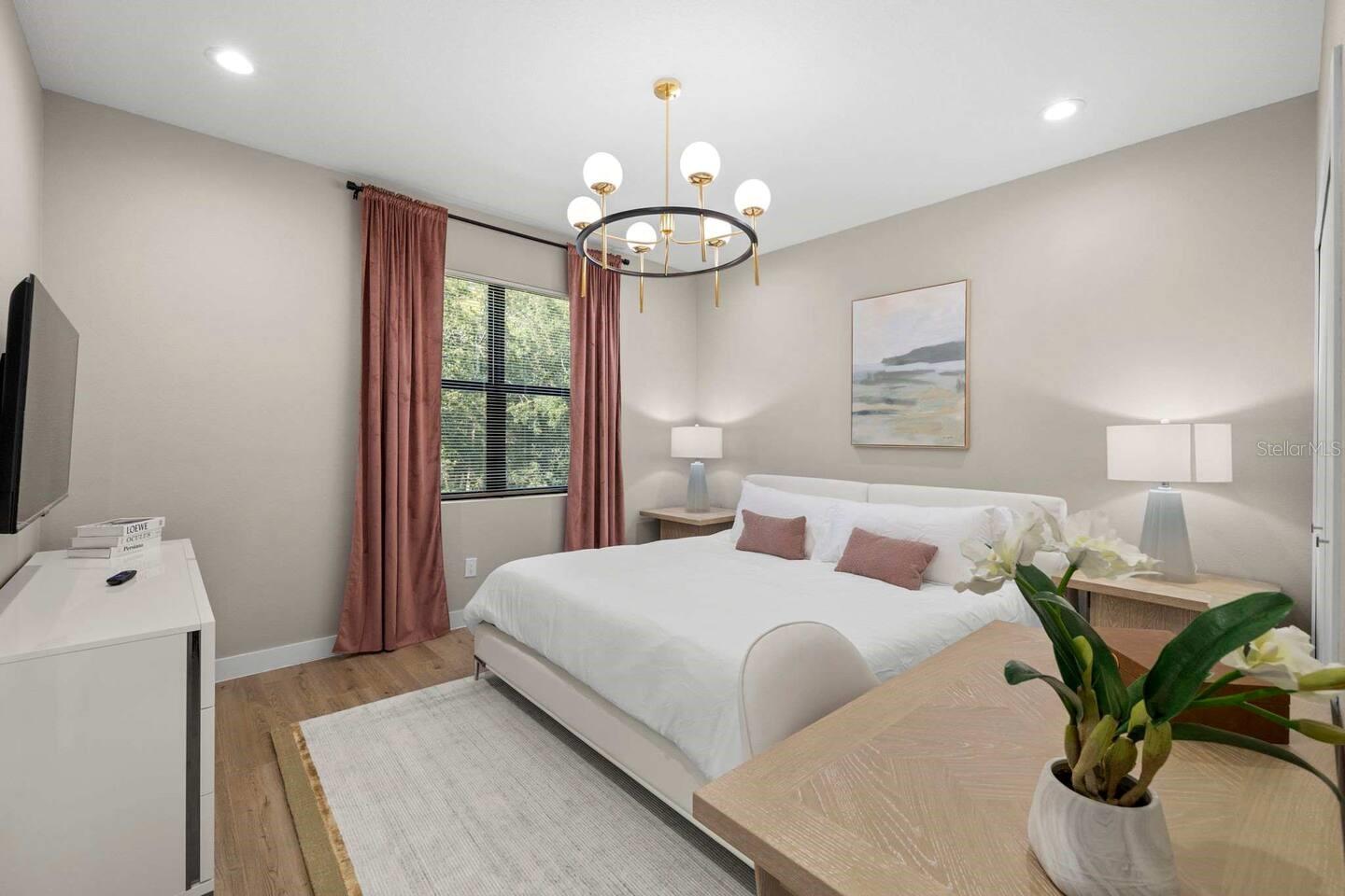 Image 4 of 30 For 4339 Villa Alina Court