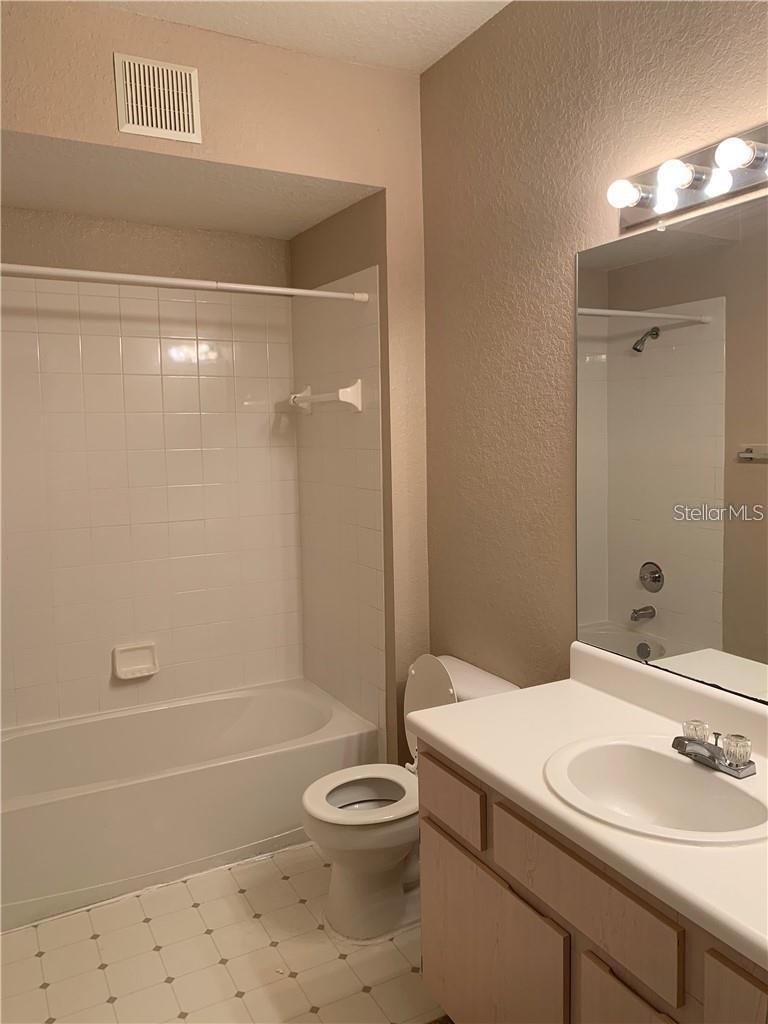 Listing photo id 7 for 13304 Sanctuary Cove Drive 203