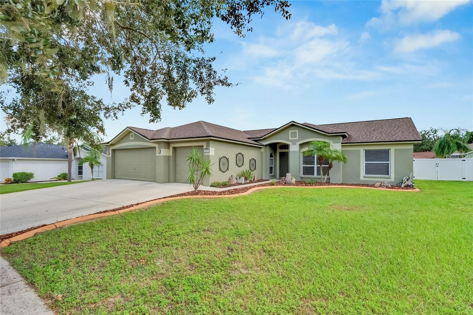 Details for 12811 Raysbrook Drive, RIVERVIEW, FL 33569