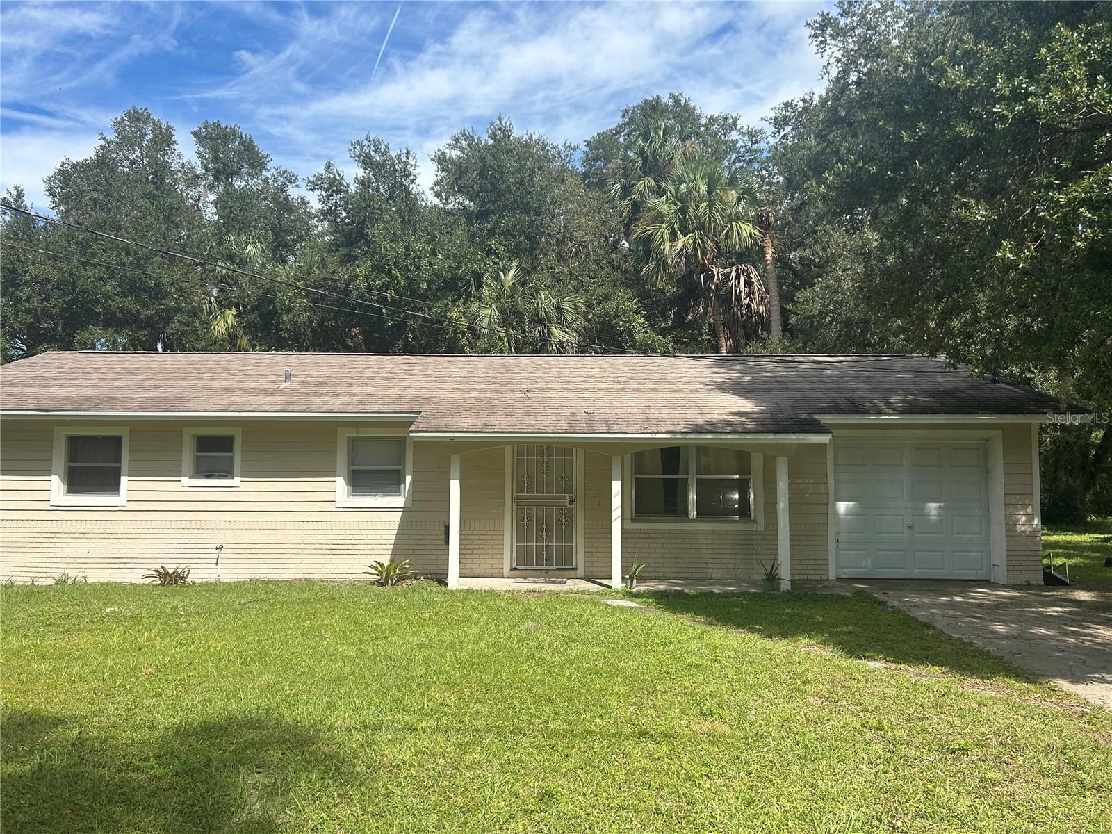 Listing Details for 1585 J Williams Lane, DUNNELLON, FL 34434