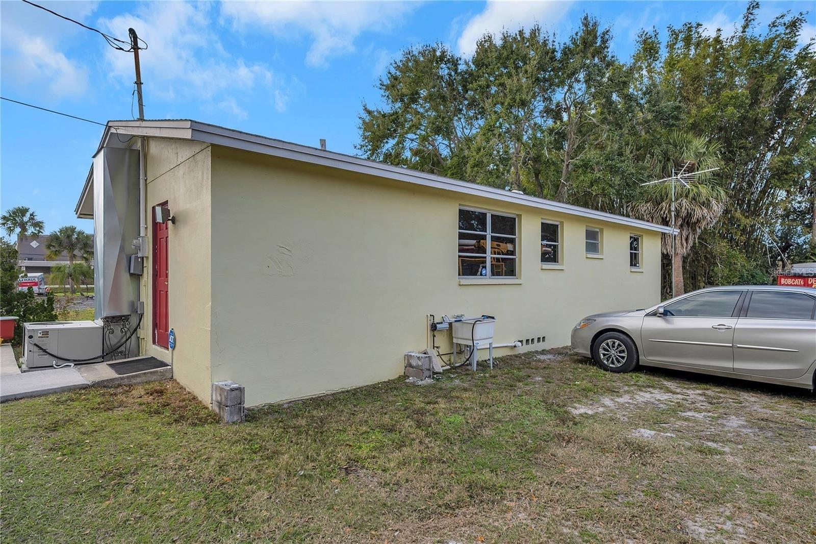 Image 9 of 54 For 1322 Pinellas Avenue