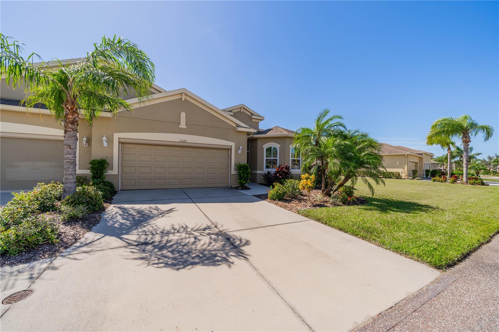 Details for 2220 Nottingham Greens Drive 2220, SUN CITY CENTER, FL 33573