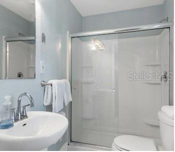 Listing photo id 8 for 532 Beach Drive Ne