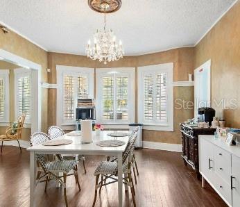 Listing photo id 9 for 532 Beach Drive Ne