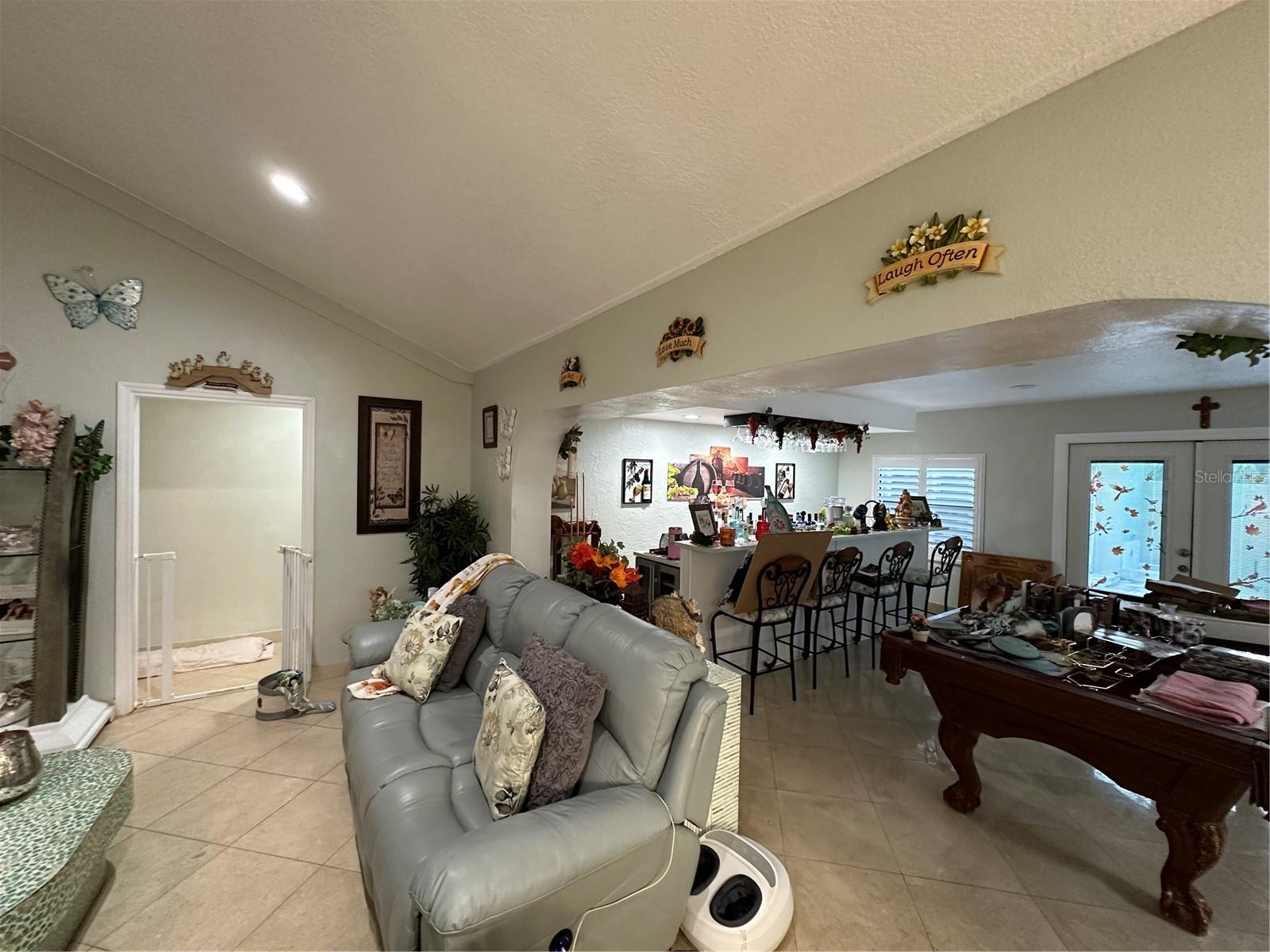 Listing photo id 6 for 4608 Apple Ridge Lane