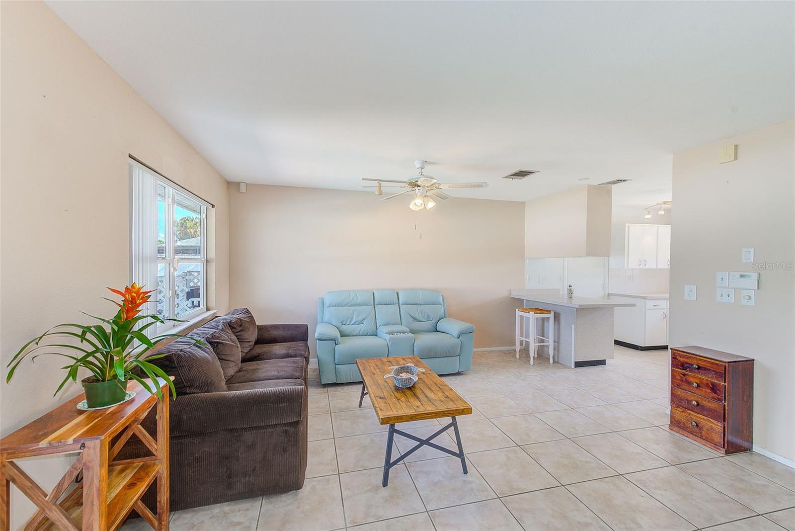 Image 9 of 42 For 862 Tarpon Boulevard Nw