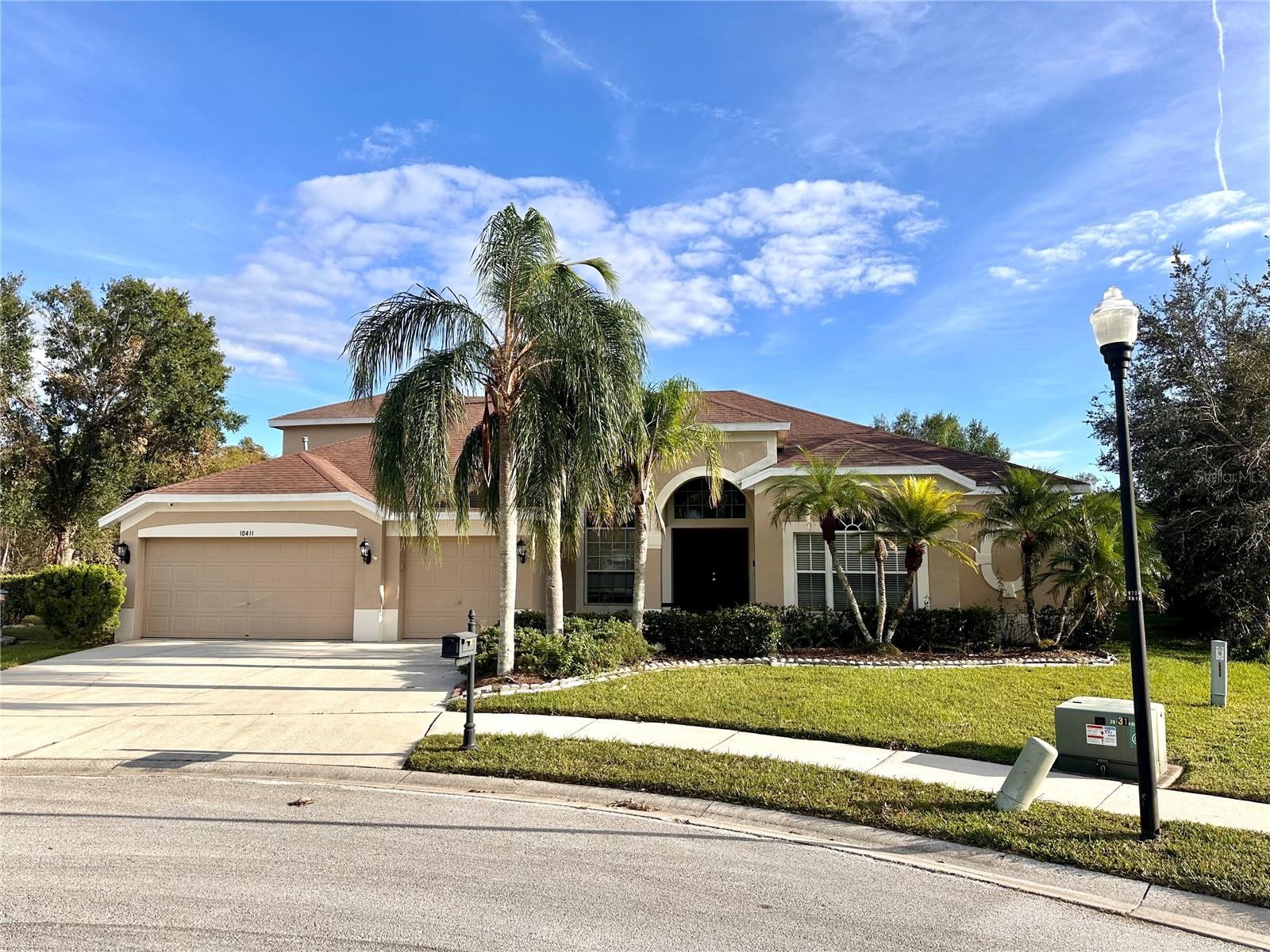 Details for 10411 Riverburn Drive, TAMPA, FL 33647