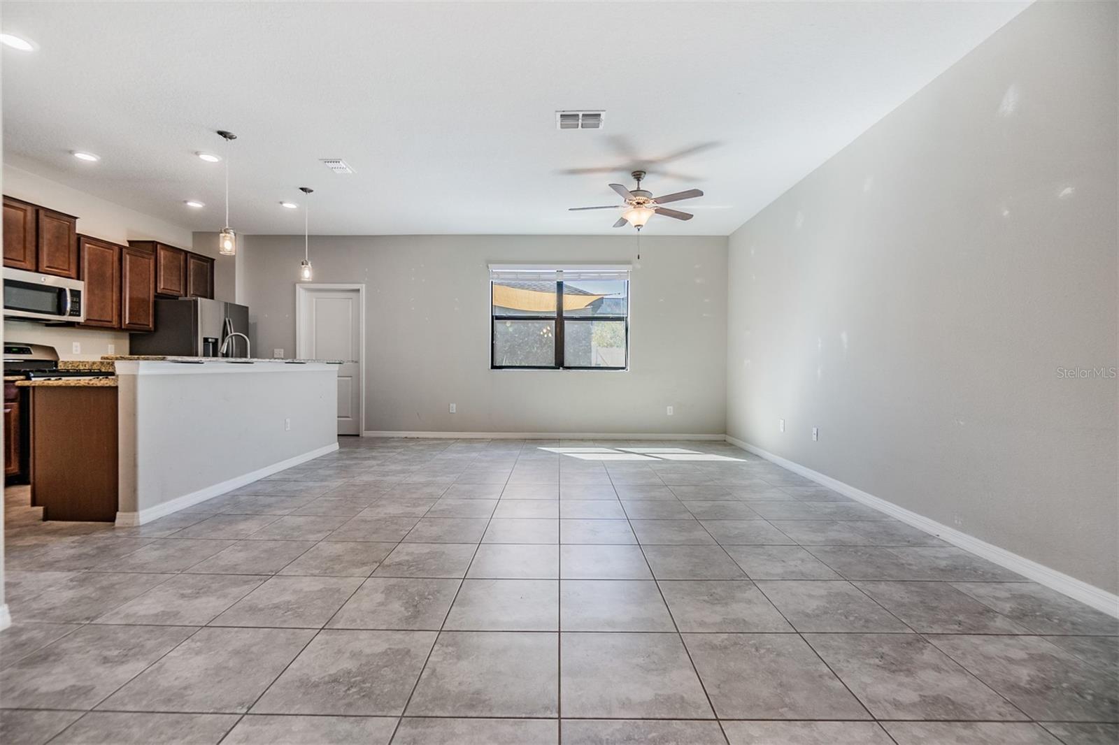 Image 11 of 43 For 17626 Terrazzo Way