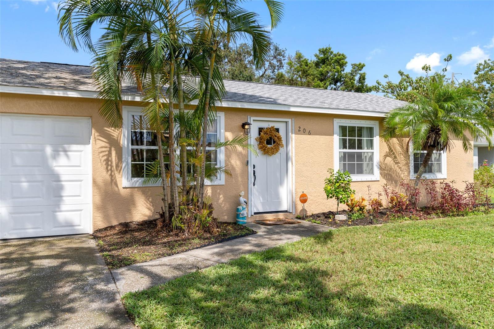 Details for 206 Lexington Street, OLDSMAR, FL 34677