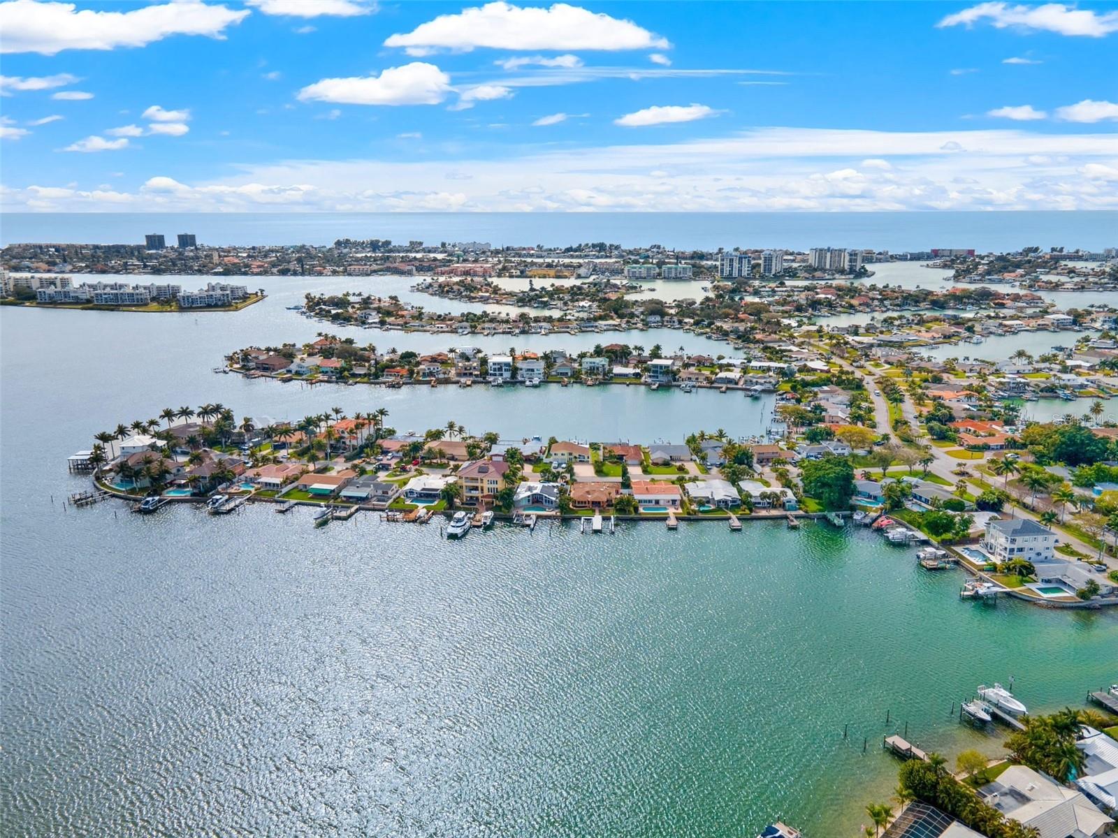 Details for 7886 9th Avenue S, ST PETERSBURG, FL 33707