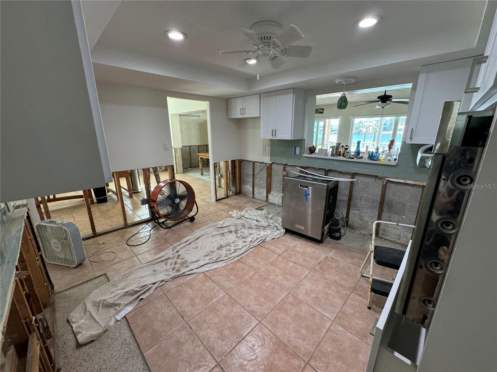 Image 13 of 70 For 7886 9th Avenue S