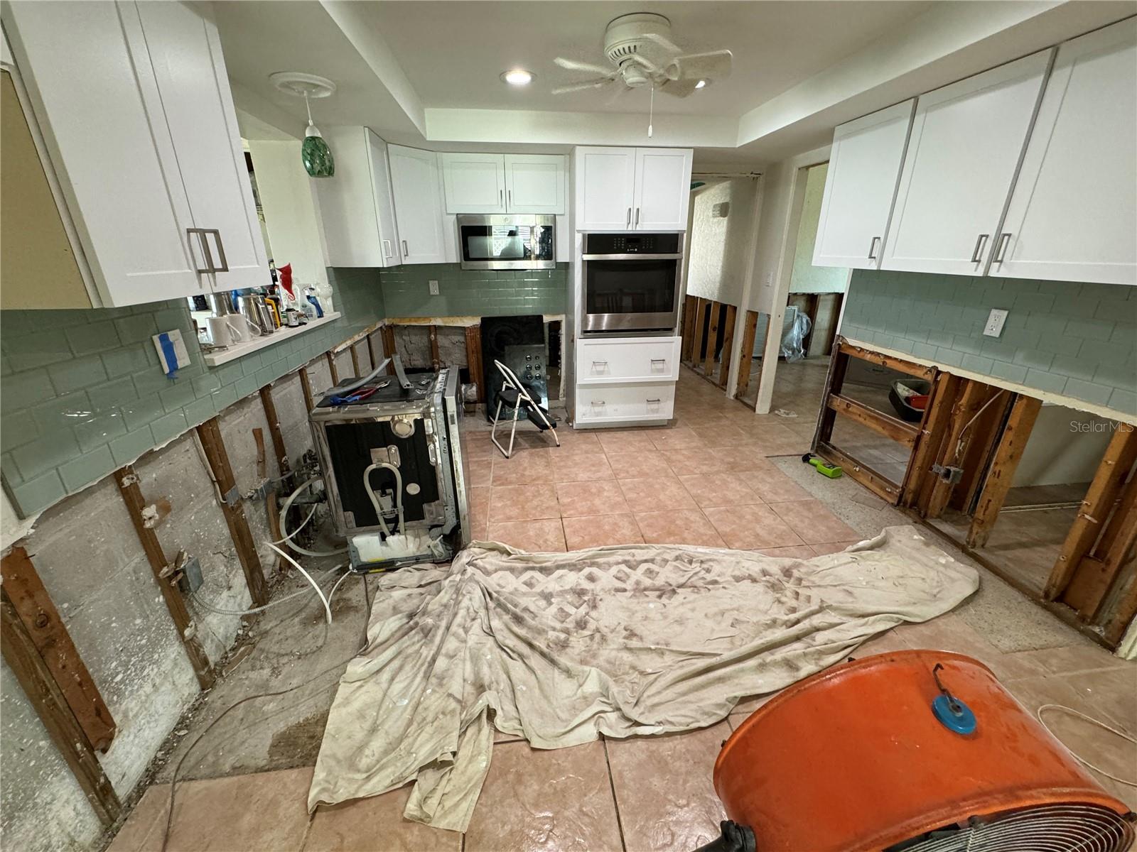 Image 14 of 70 For 7886 9th Avenue S
