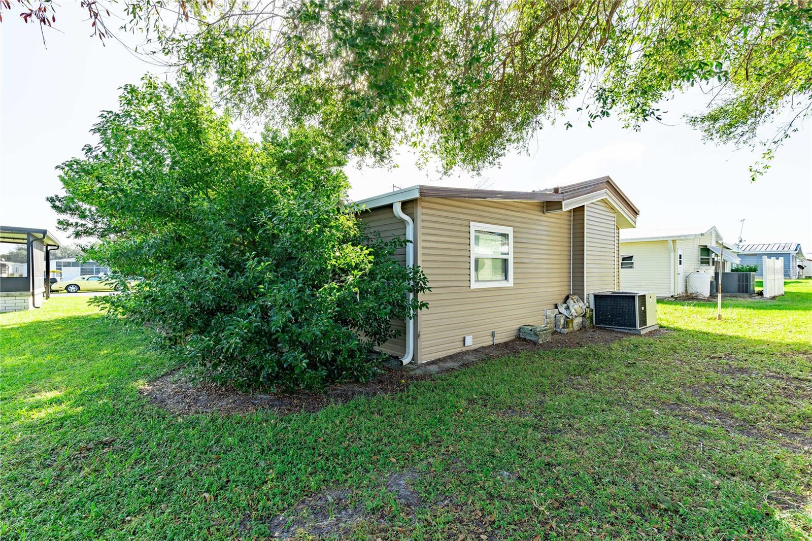 Image 9 of 67 For 5649 Cheyenne Street