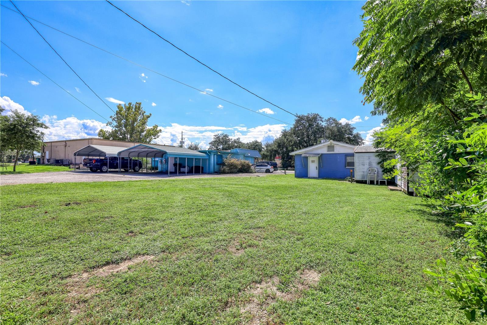 Listing photo id 17 for 5522 7th Street