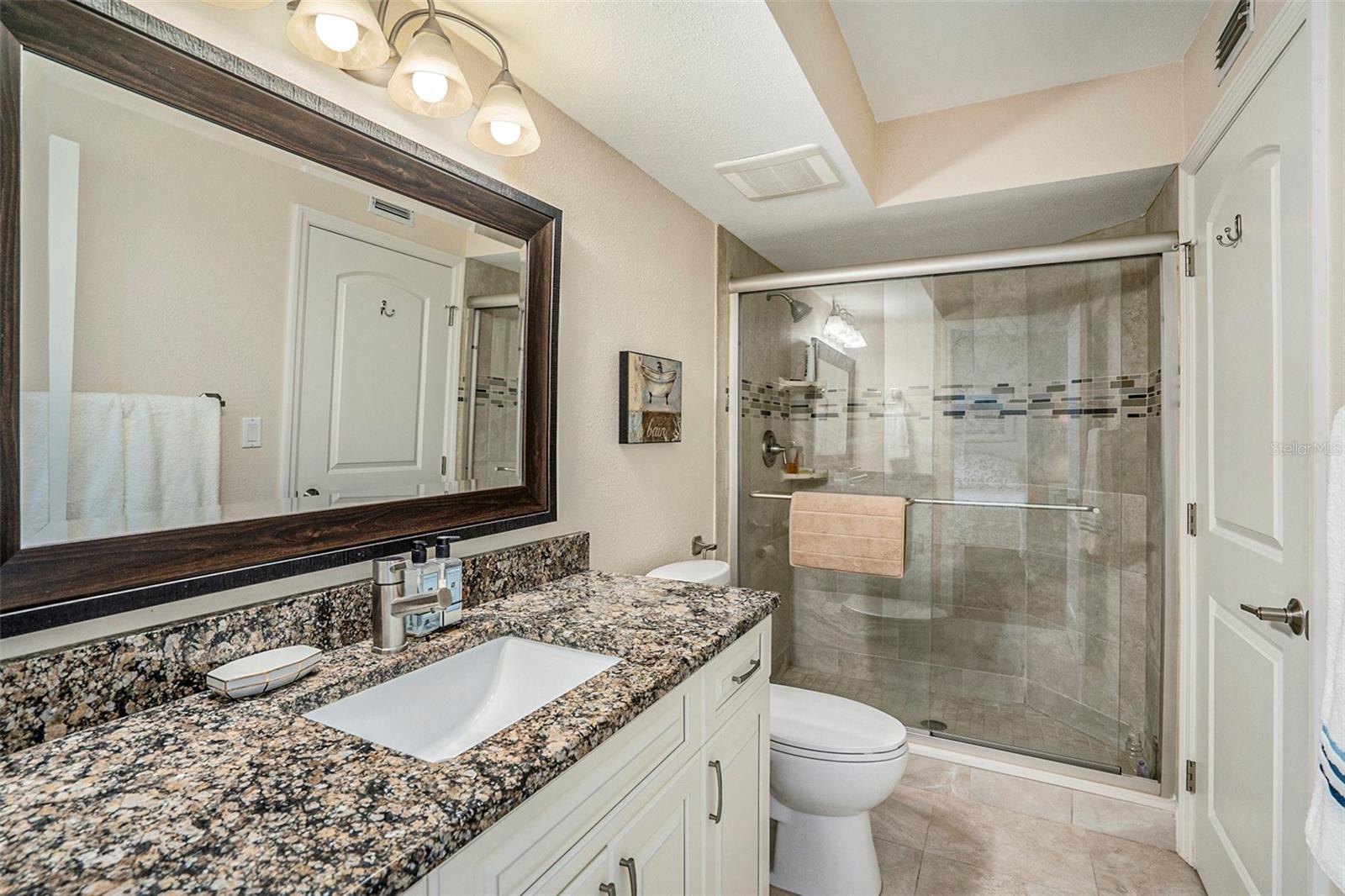 Image 27 of 44 For 6061 Bahia Del Mar Circle 241