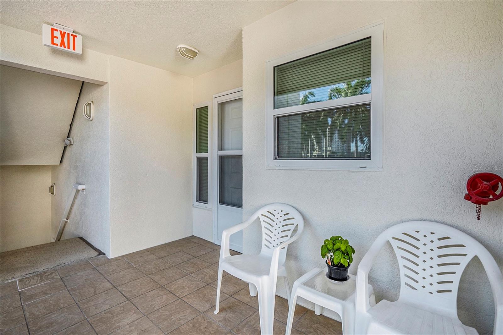 Image 4 of 44 For 6061 Bahia Del Mar Circle 241
