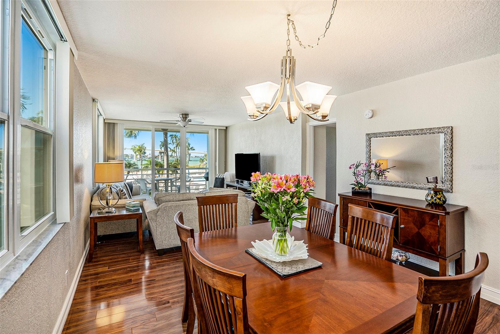Image 7 of 44 For 6061 Bahia Del Mar Circle 241