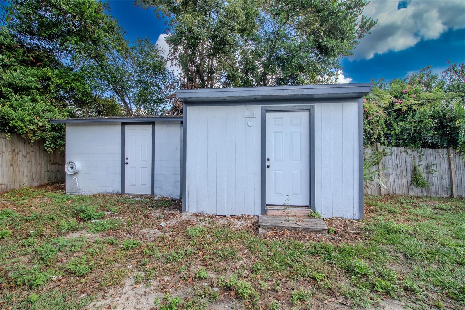 Listing photo id 8 for 15306 16th Street