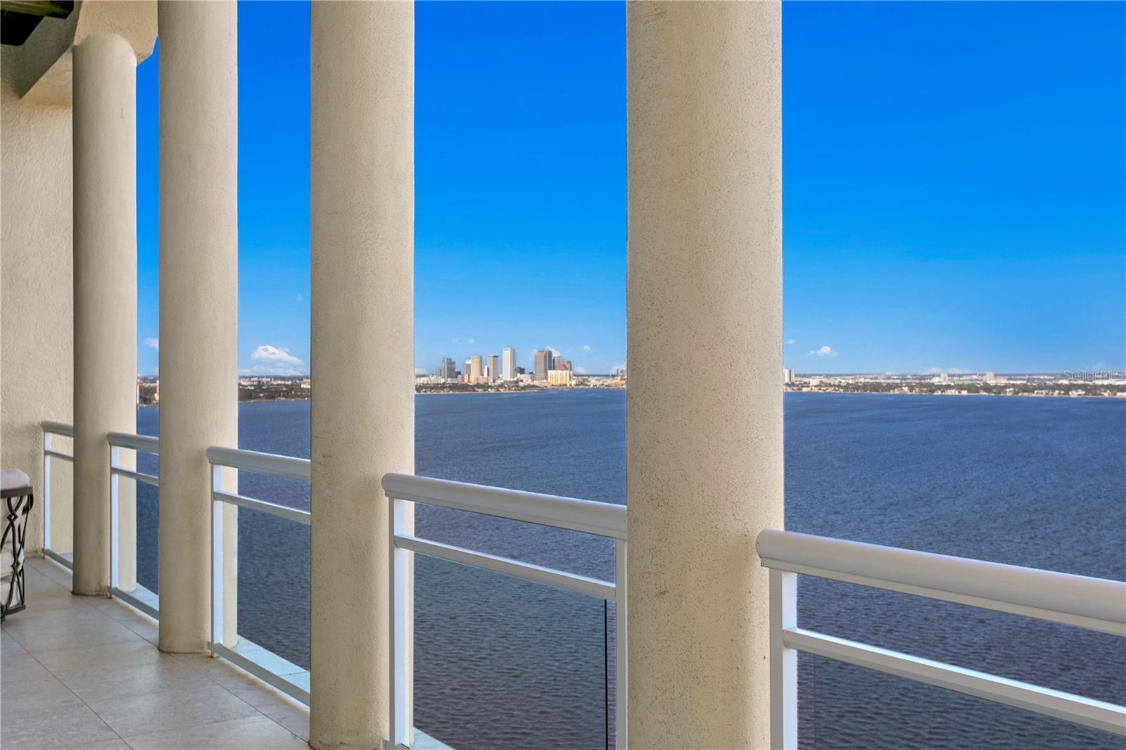 Listing photo id 25 for 4201 Bayshore Boulevard 2101